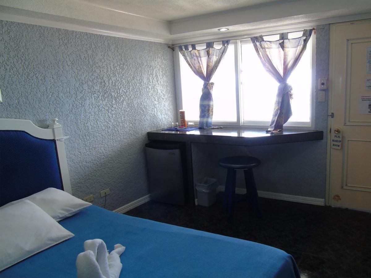 Blue Rock Resort Olongapo Eksteriør bilde