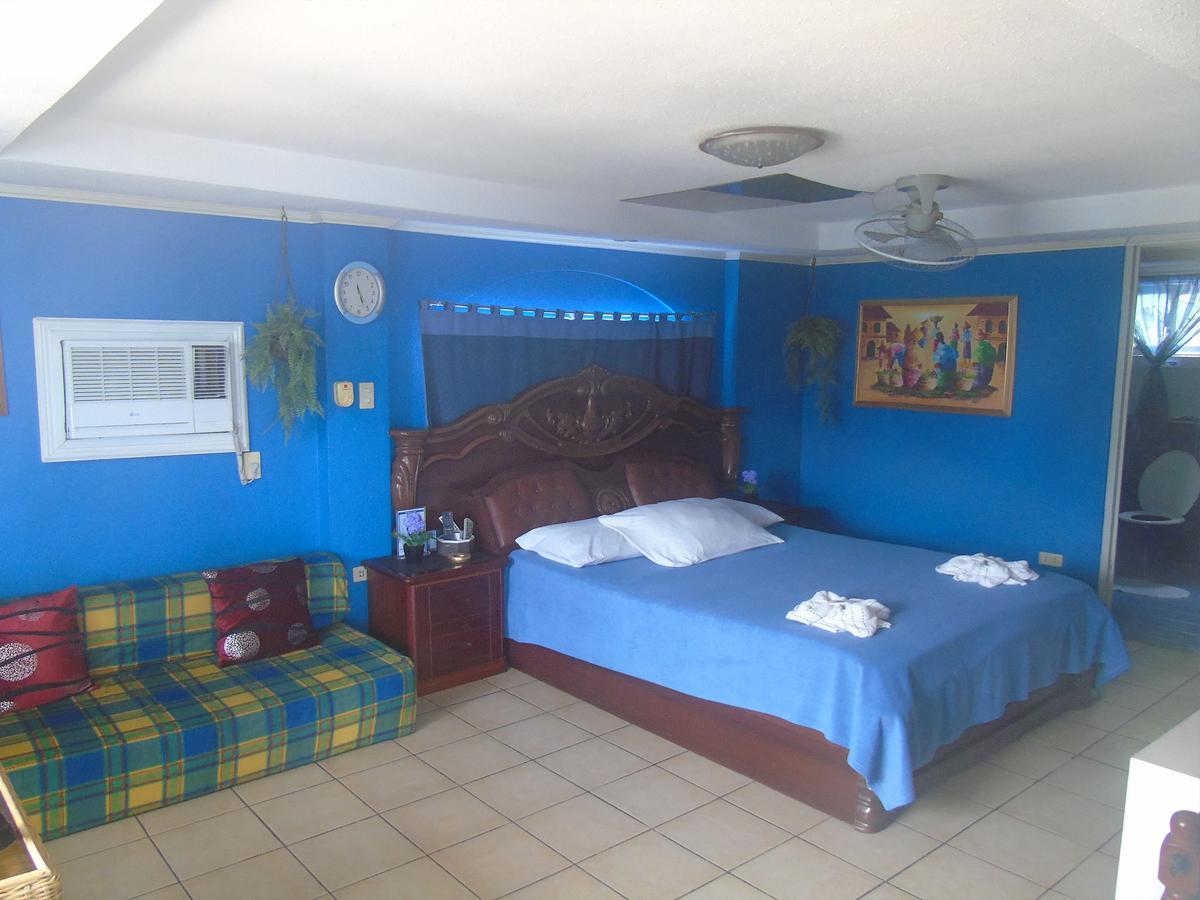 Blue Rock Resort Olongapo Eksteriør bilde