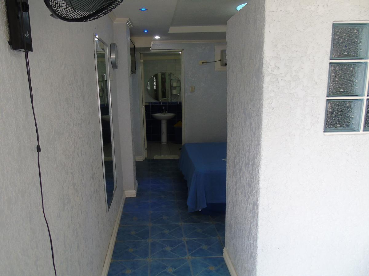 Blue Rock Resort Olongapo Eksteriør bilde