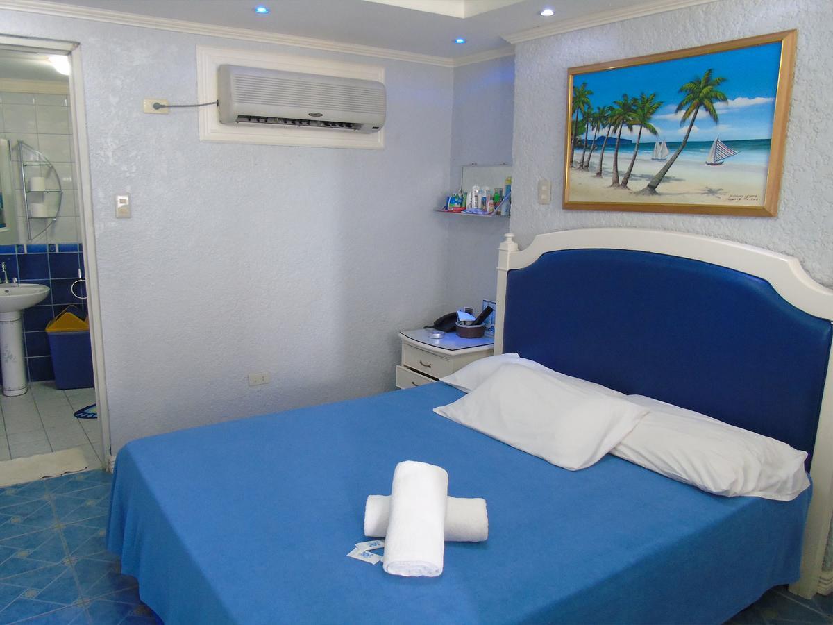 Blue Rock Resort Olongapo Eksteriør bilde